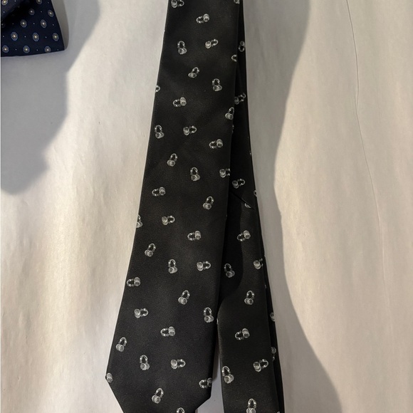 Headphones Tie with Black and Silver Headphones Novelty Print. DJ vibes. SKU8 - Picture 2 of 4